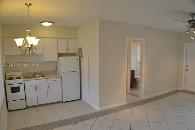 1028 NE 16th Ter 2, Fort Lauderdale, FL 33304