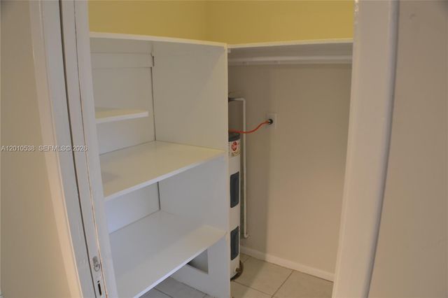 1028 NE 16th Ter 2, Fort Lauderdale, FL 33304