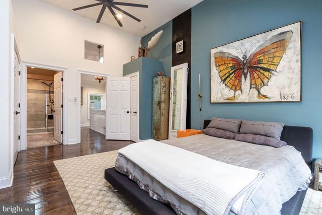 81 S MAIN ST, Lambertville, NJ 08530