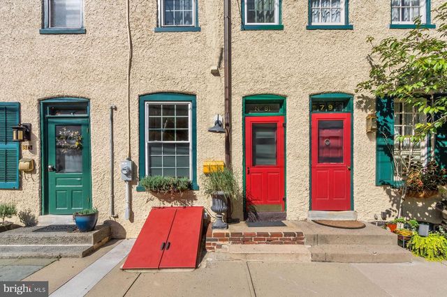 81 S MAIN ST, Lambertville, NJ 08530