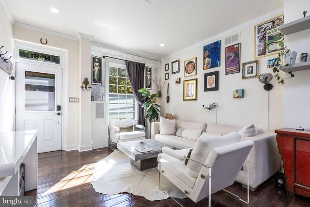 81 S MAIN ST, Lambertville, NJ 08530
