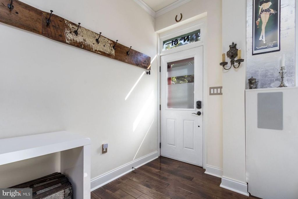 81 S MAIN ST, LAMBERTVILLE, NJ 08530 — photo 4