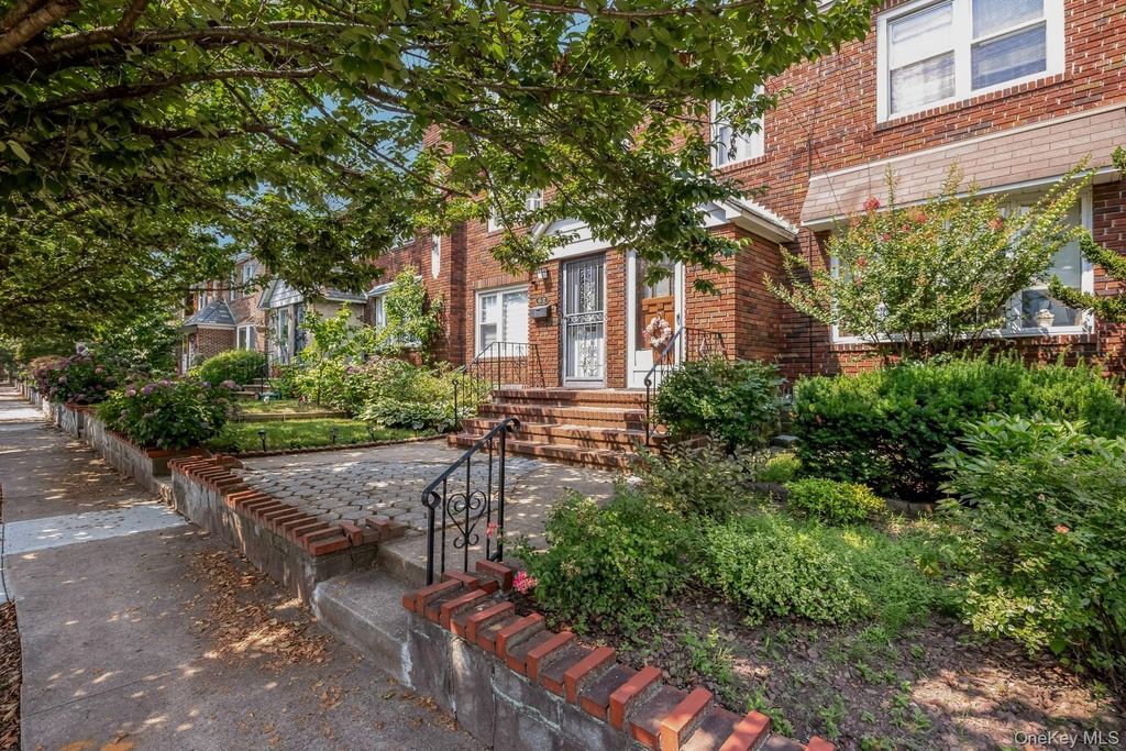 65-30 78th Street, Middle Village, NY 11379 — photo 2