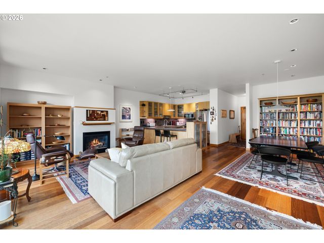 1030 Nw JOHNSON St 523, Portland, OR 97209