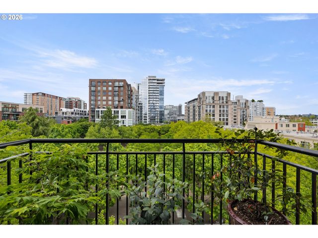 1030 Nw JOHNSON St 523, Portland, OR 97209