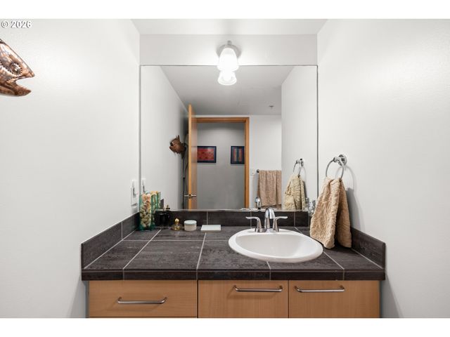 1030 Nw JOHNSON St 523, Portland, OR 97209