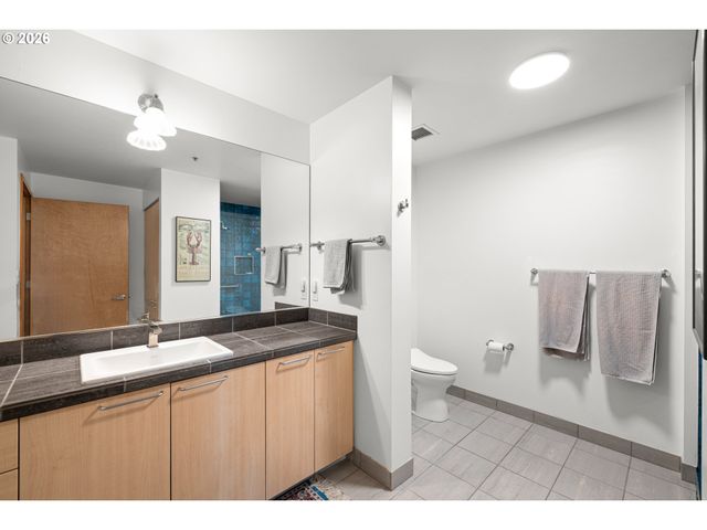 1030 Nw JOHNSON St 523, Portland, OR 97209