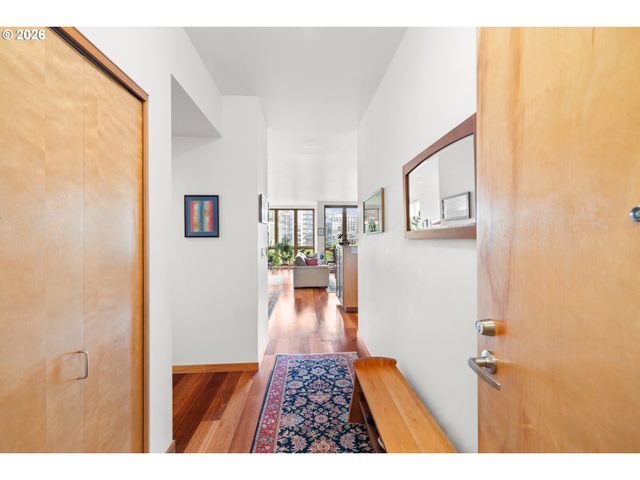 1030 Nw JOHNSON St 523, Portland, OR 97209