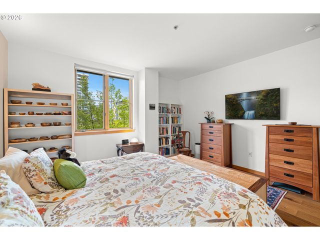 1030 Nw JOHNSON St 523, Portland, OR 97209