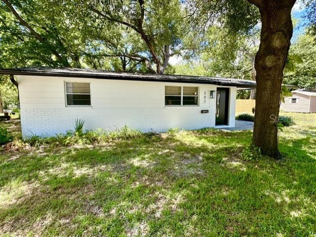 502 E KNOLLWOOD STREET, Tampa, FL 33604