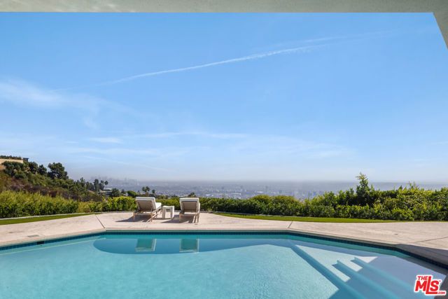 340 Trousdale Place, Beverly Hills, CA 90210