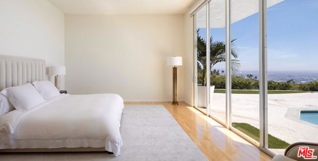 340 Trousdale Place, Beverly Hills, CA 90210