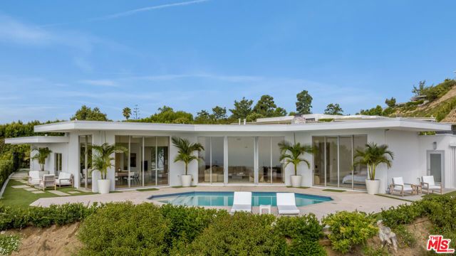 340 Trousdale Place, Beverly Hills, CA 90210