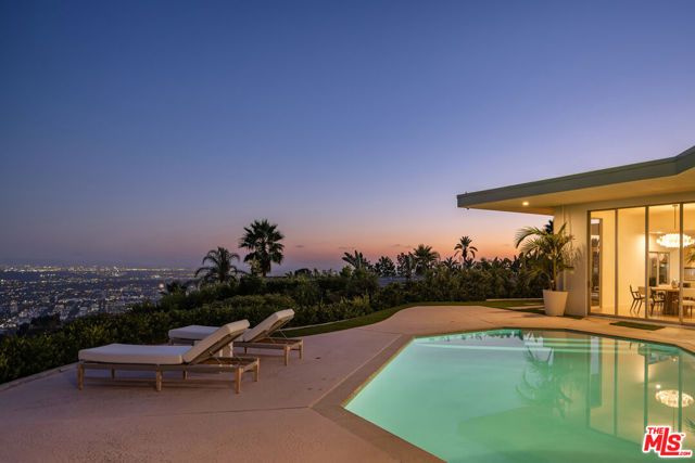 340 Trousdale Place, Beverly Hills, CA 90210