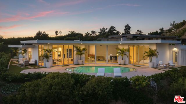 340 Trousdale Place, Beverly Hills, CA 90210