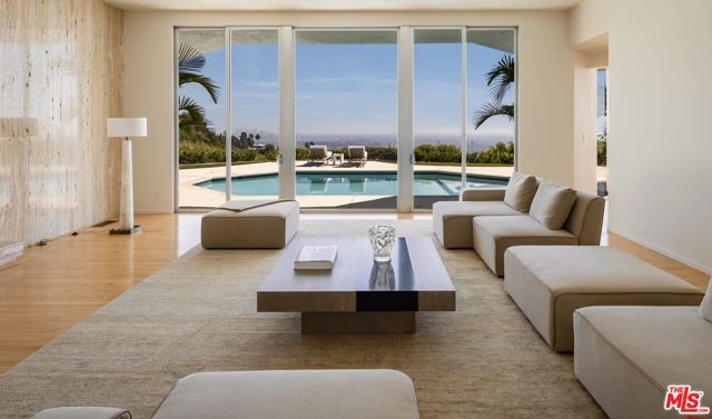 340 Trousdale Place, Beverly Hills, CA 90210