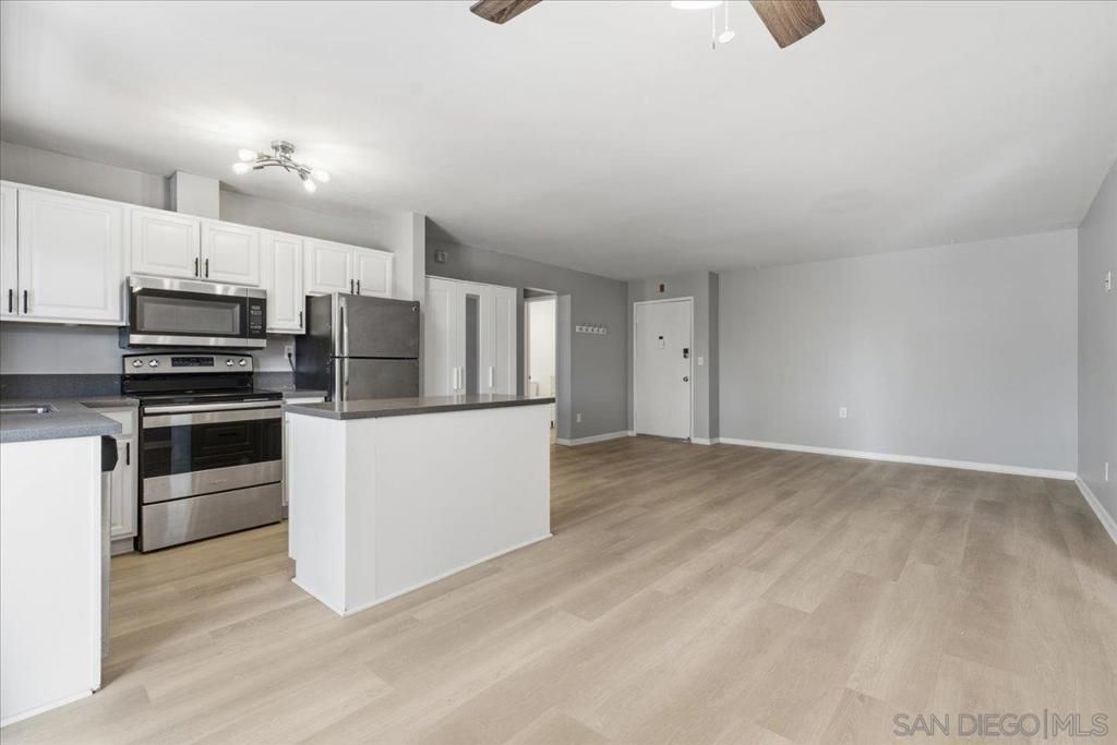 7855 Cowles Mountain Ct. A15, San Diego, CA 92119 — exterior
