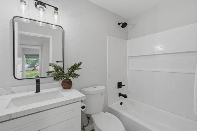 1965 Comanche, Oceanside, CA 92056