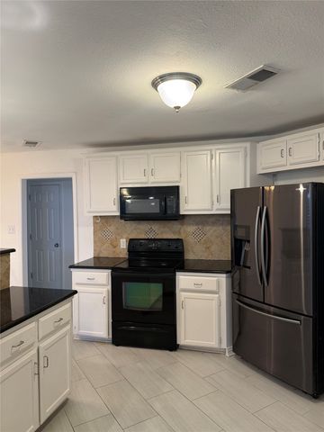 2206 Old Mill Road, Carrollton, TX 75007