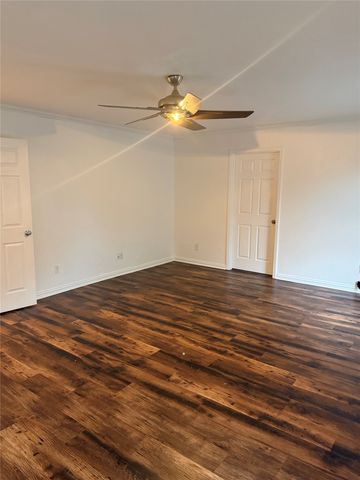 2206 Old Mill Road, Carrollton, TX 75007