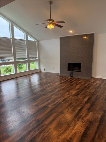 2206 Old Mill Road, Carrollton, TX 75007