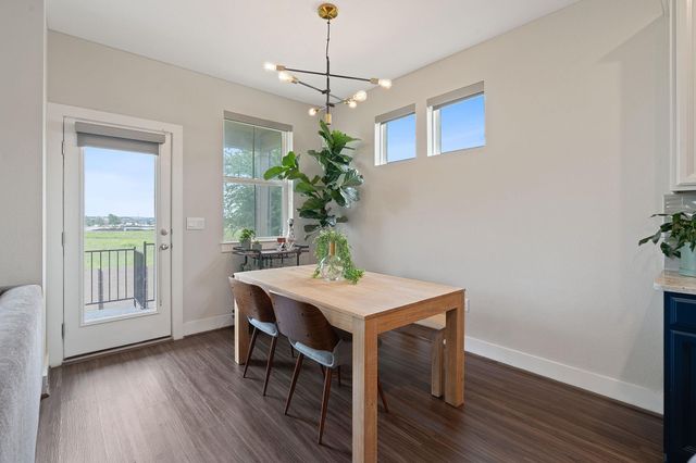 7120 Silver Star LN, Austin, TX 78744