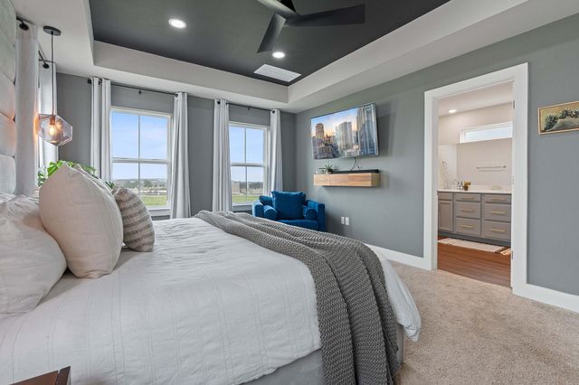 7120 Silver Star LN, Austin, TX 78744