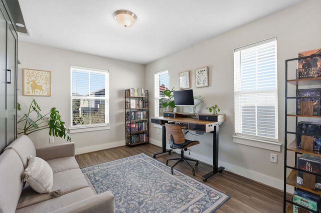 7120 Silver Star LN, Austin, TX 78744