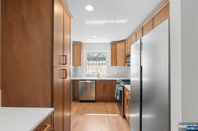 25 Jefferson Street 4E, Hackensack, NJ 07601