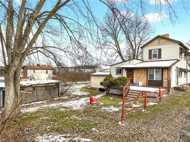 560 Connecticut, Rochester Twp, PA 15074