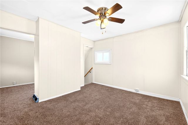 560 Connecticut, Rochester Twp, PA 15074