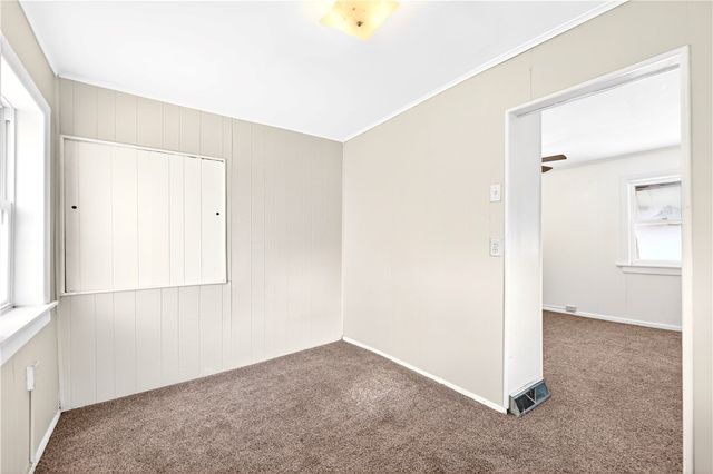 560 Connecticut, Rochester Twp, PA 15074