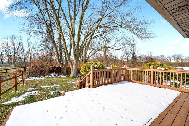 560 Connecticut, Rochester Twp, PA 15074