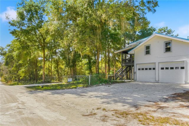 221 NE 838TH STREET, Old Town, FL 32680