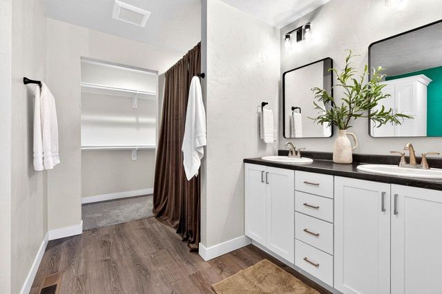 31 ASH GROVE PLACE, Kaukauna, WI 54130