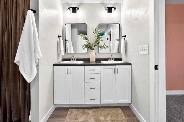 31 ASH GROVE PLACE, Kaukauna, WI 54130