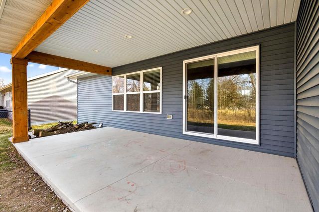 31 ASH GROVE PLACE, Kaukauna, WI 54130