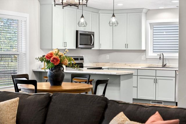 31 ASH GROVE PLACE, Kaukauna, WI 54130