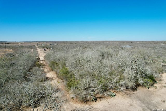 28.47 Cr 339, Jourdanton, TX 78026