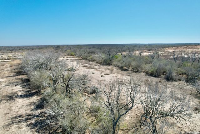 28.47 Cr 339, Jourdanton, TX 78026