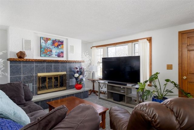 172 Calvin Court South, Tonawanda, NY 14150