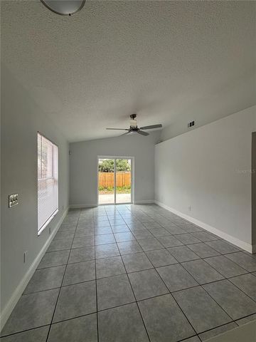 933 VISTA PALMA WAY, Orlando, FL 32825