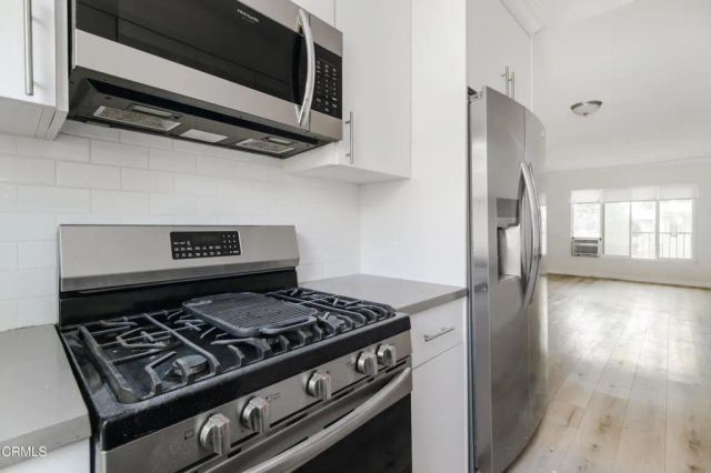 1736 Normandie Avenue 7, Los Angeles, CA 90027