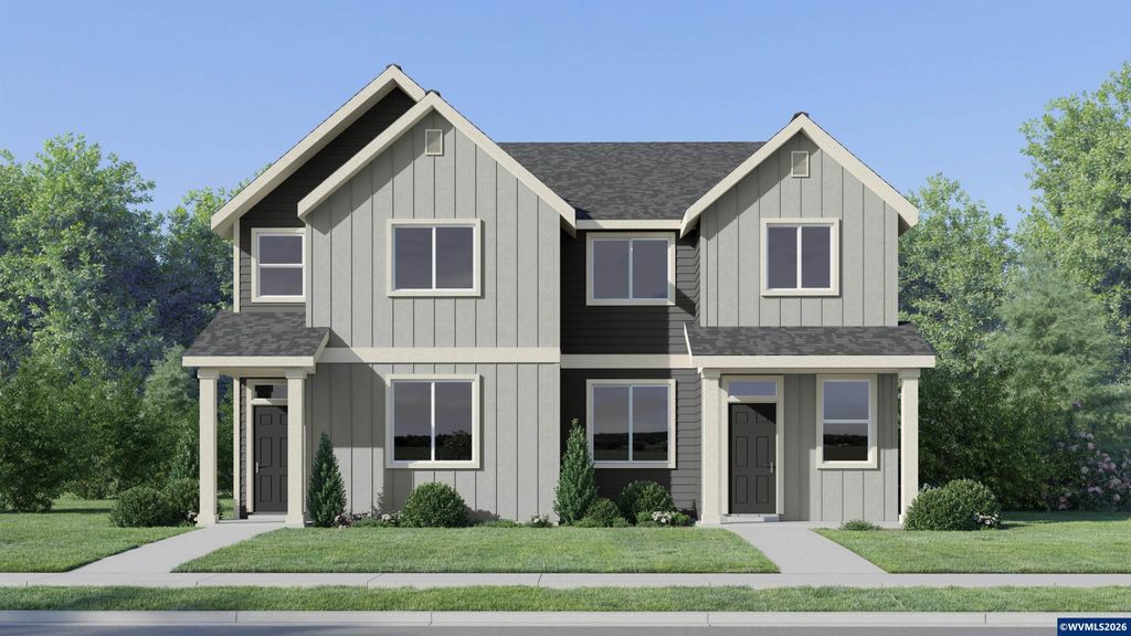1047 Cardinal St, Woodburn, OR 97071