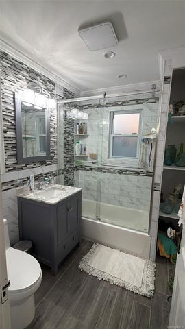 85-12 Woodhaven Boulevard, Woodhaven, NY 11421