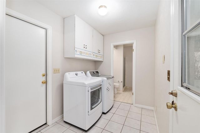 10123 SW 2ND PLACE, Gainesville, FL 32607