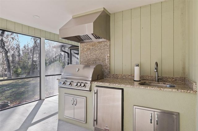 10123 SW 2ND PLACE, Gainesville, FL 32607