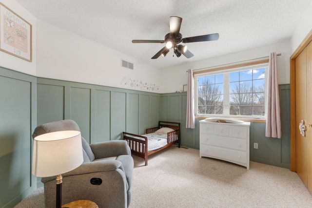 3941 94th Avenue N, Brooklyn Park, MN 55443