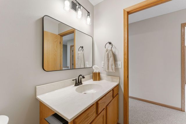 3941 94th Avenue N, Brooklyn Park, MN 55443