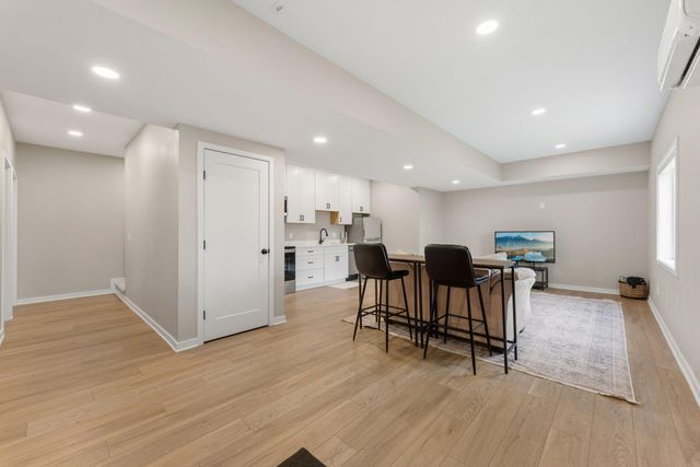 3941 94th Avenue N, Brooklyn Park, MN 55443